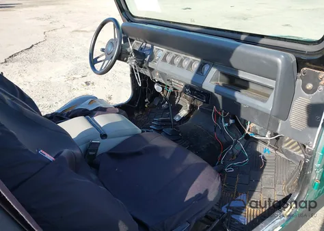 1995 Jeep Wrangler / Yj S/Rio Grande from USA, damaged, VIN 1J4FY19P4SP216592